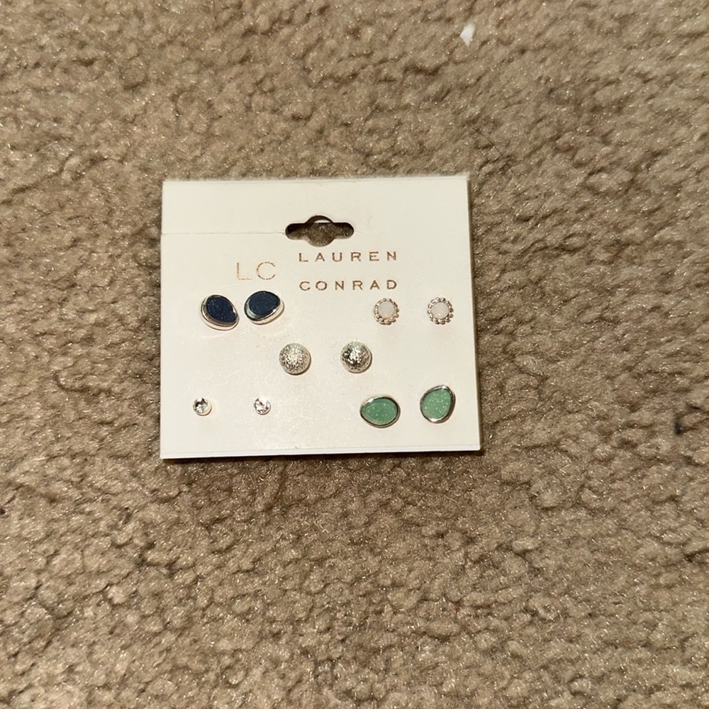 Earring set - Picture 2 of 2